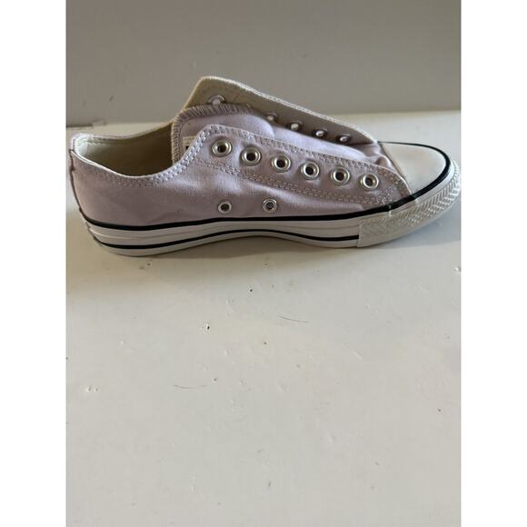 NWOT Converse Chuck Taylor All Star Low Top Sneakers Womens 7 Men's 5 Purple - Picture 14 of 16